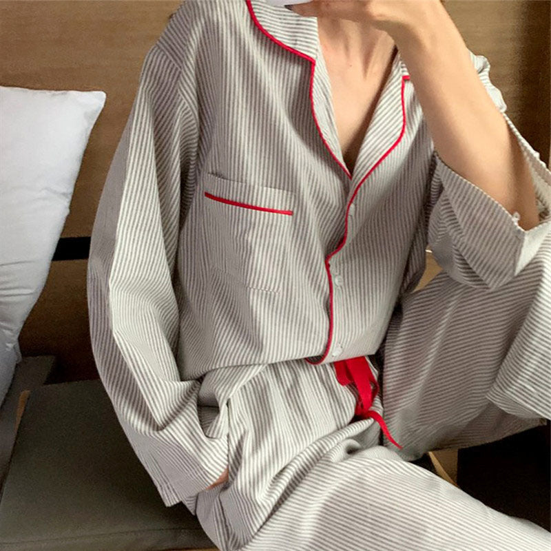 Trade Casual Nightwear In Contrasting Colors With Striped Trim